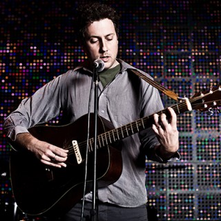 bry-guitar-quiet-square