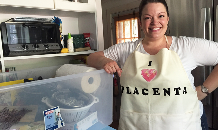 Yes, Amethyst bedazzled those aprons herself